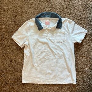Boy’s Cat and Jack Short Sleeve Polo White with Blue Collar Size L (10-12)